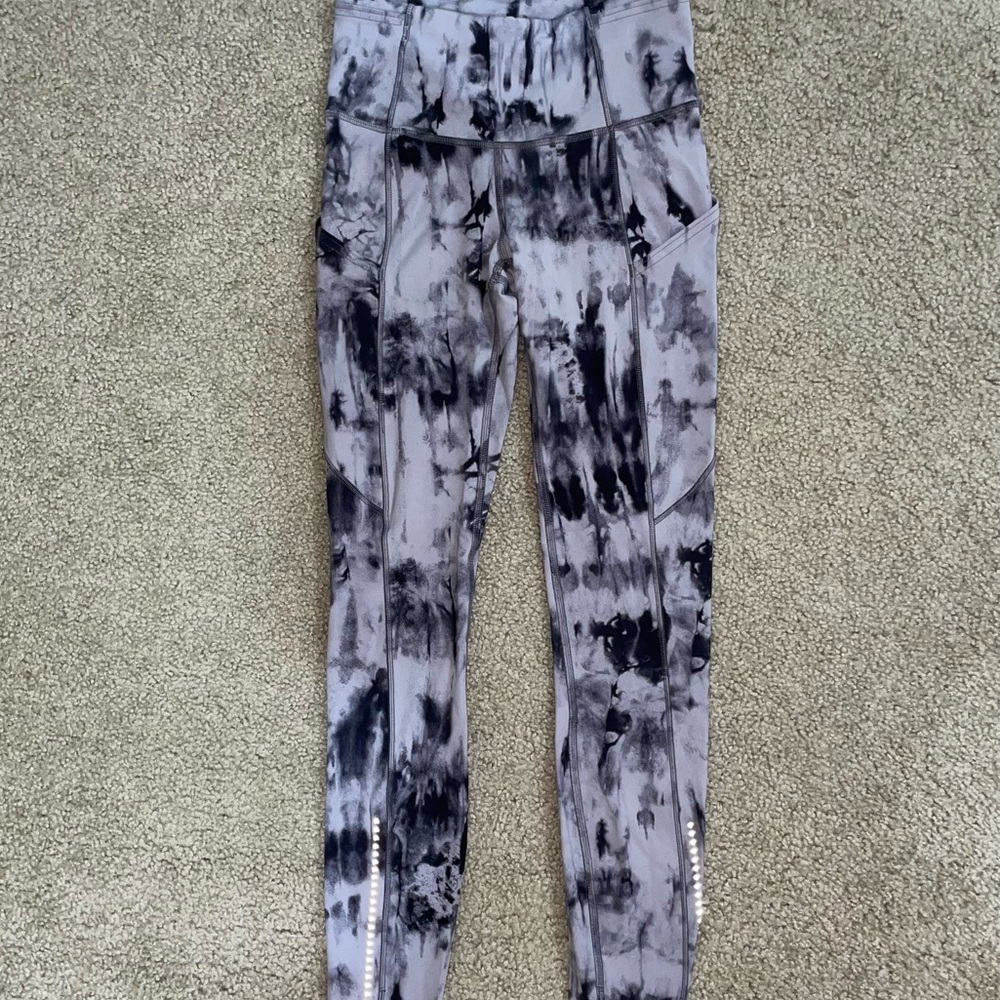 Lululemon Fast and Free Tight II 25" *Game Day - Picture 9 of 12